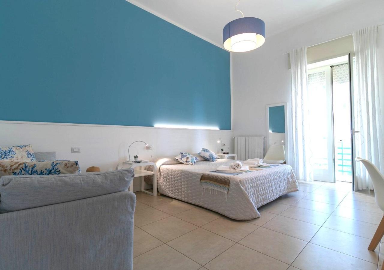 Fronte Mare Rooms By Salentolimit Porto Cesareo Esterno foto