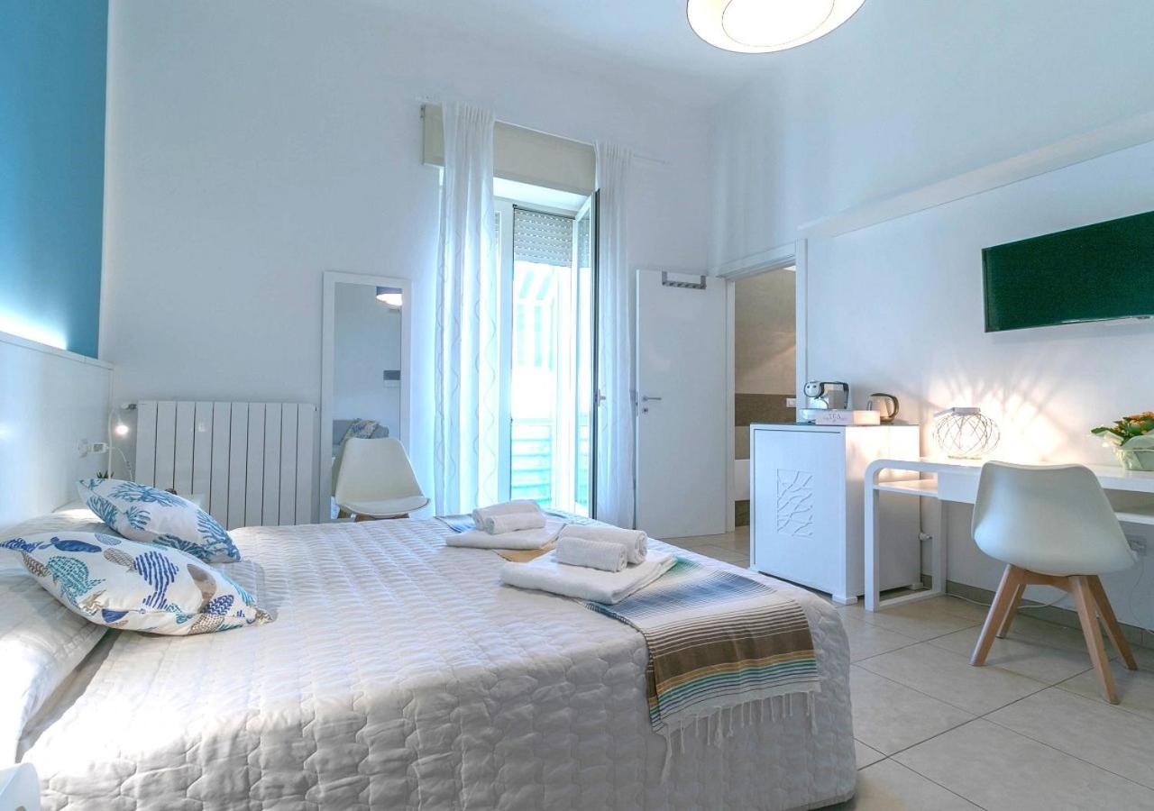 Fronte Mare Rooms By Salentolimit Porto Cesareo Esterno foto