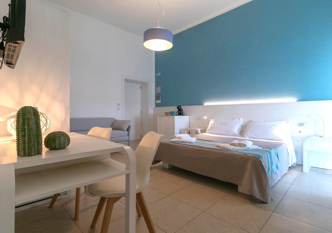 Fronte Mare Rooms By Salentolimit Porto Cesareo Esterno foto