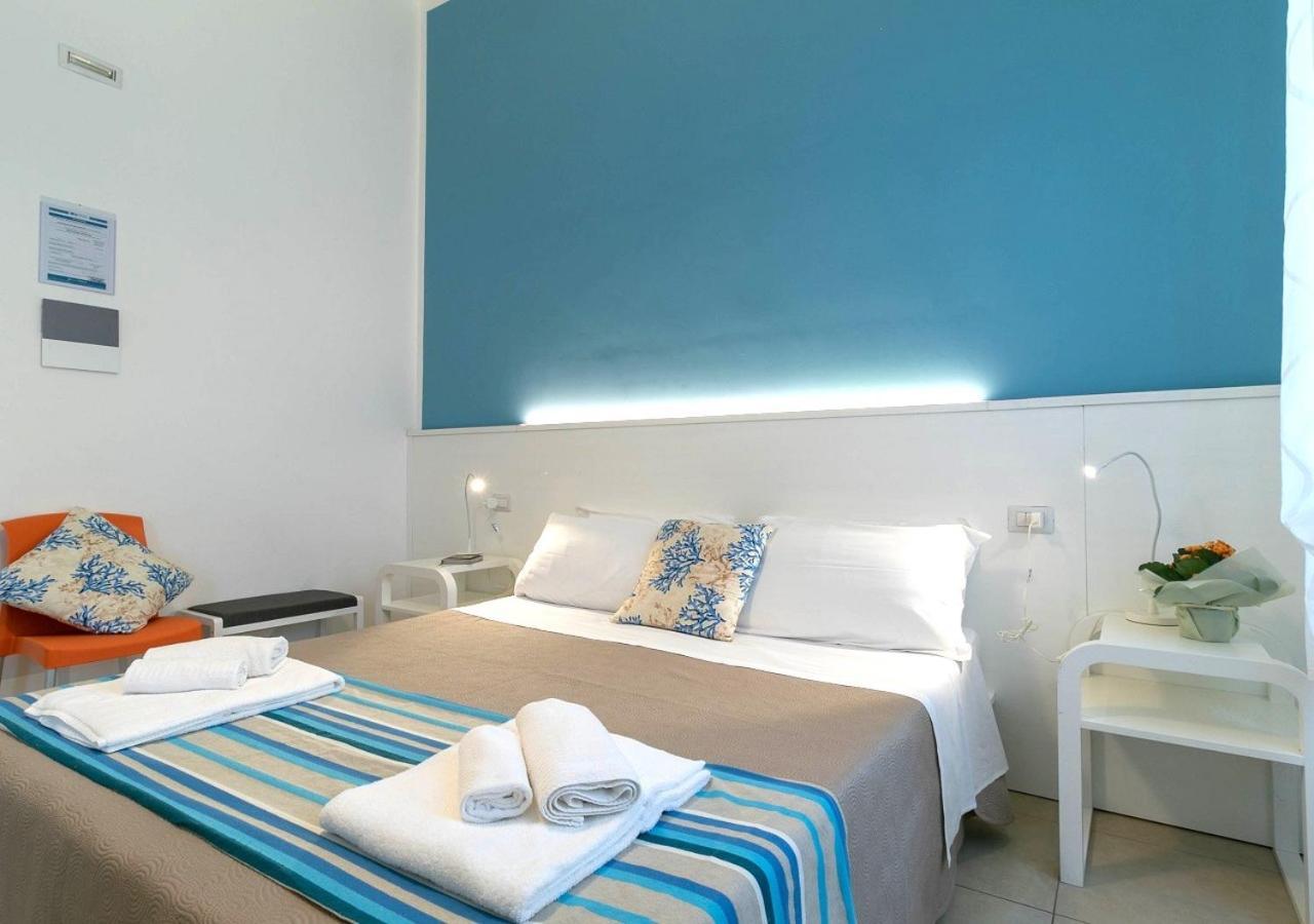Fronte Mare Rooms By Salentolimit Porto Cesareo Esterno foto