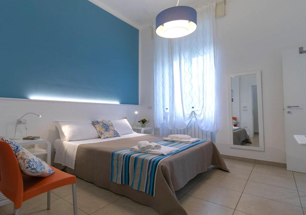 Fronte Mare Rooms By Salentolimit Porto Cesareo Esterno foto