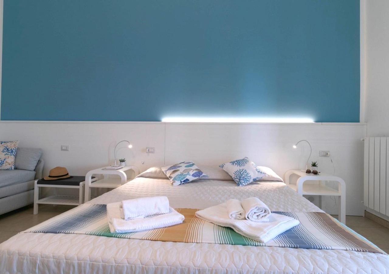 Fronte Mare Rooms By Salentolimit Porto Cesareo Esterno foto